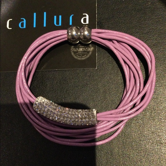 Lavender Leather Bracelet with Swarovski Crystals - Picture 3 of 4